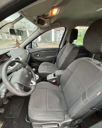 Renault Scenic cena 19000 przebieg: 175500, rok produkcji 2010 z Katowice małe 79